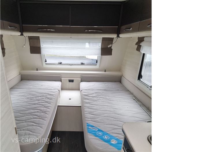 Caravelair Artica 492